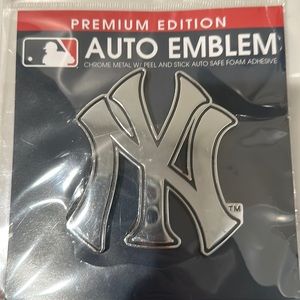 New York Yankees Auto Emblem
